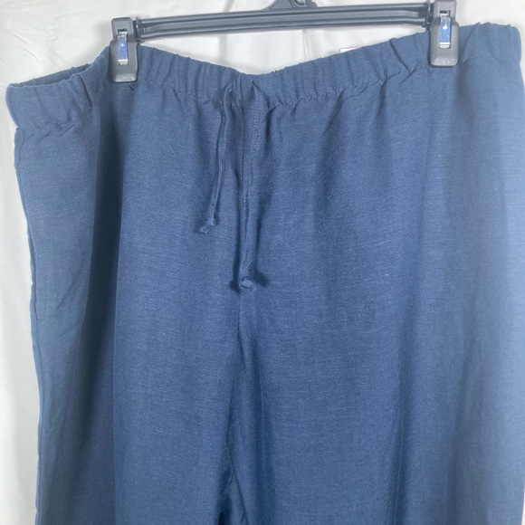 CJ Banks Navy Linen Blend Pull on Drawstring Capris Sz 1x NWT - Picture 2 of 9